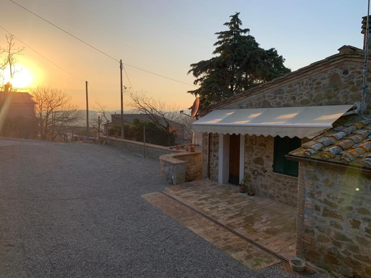 Casa Vacanze Elisabetta Montalcino Exterior photo